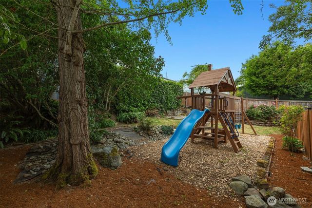 3511 S Thistle Street, Seattle, WA 98118