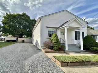 80 Main St, East Brunswick Twp., NJ 08816