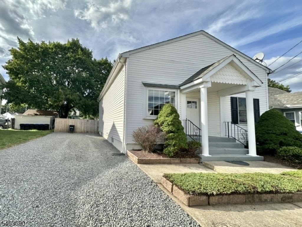 80 Main St, East Brunswick Twp., NJ 08816
