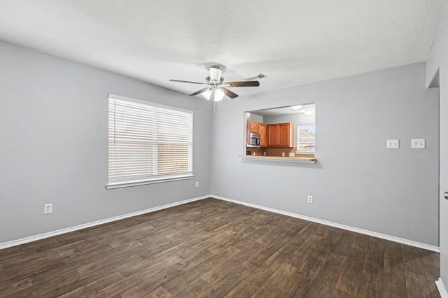 7202 Cool Springs Court, Magnolia, TX 77354