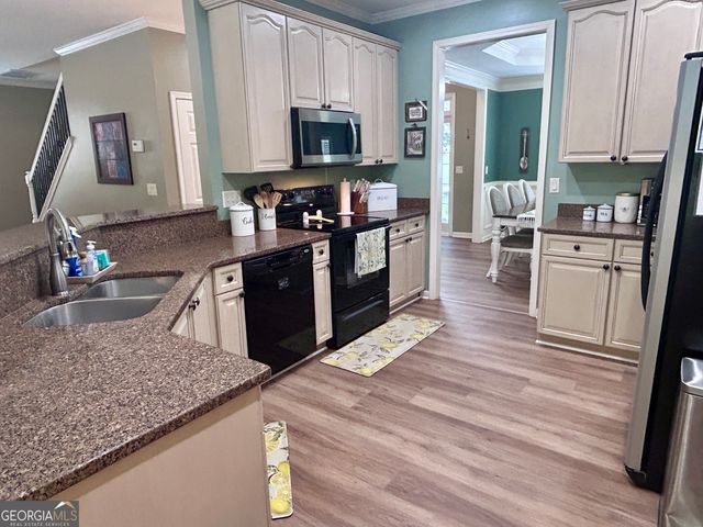 7 Briar Grove, Newnan, GA 30265