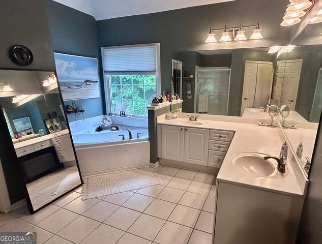 7 Briar Grove, Newnan, GA 30265