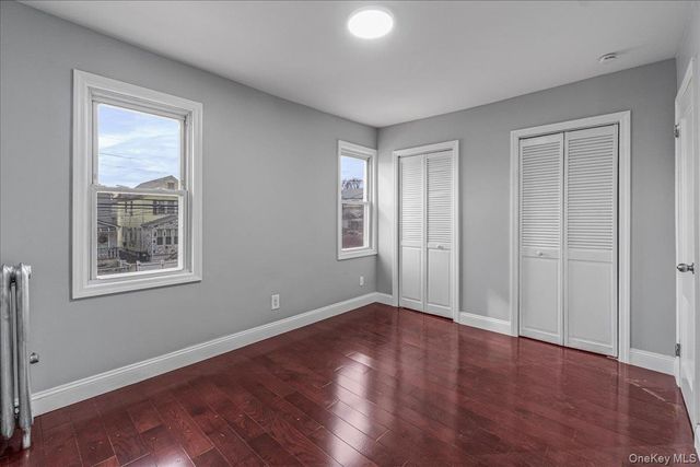 8925 201st Street, Hollis, NY 11423