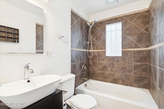 2645 Westbrook Drive, Toledo, OH 43613