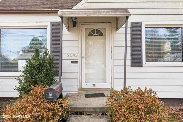 2645 Westbrook Drive, Toledo, OH 43613