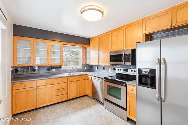 2645 Westbrook Drive, Toledo, OH 43613