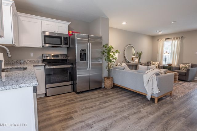 1521 2nd Street, Gulfport, MS 39501