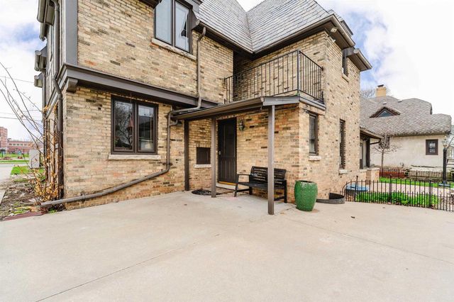 1361 WASHINGTON AVENUE, Oshkosh, WI 54901