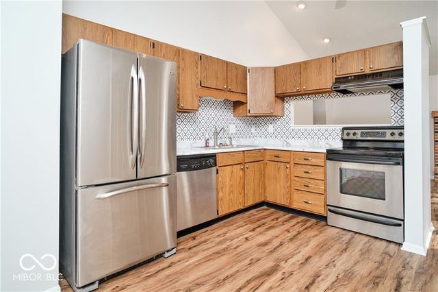 802 Westridge North Drive, Noblesville, IN 46062