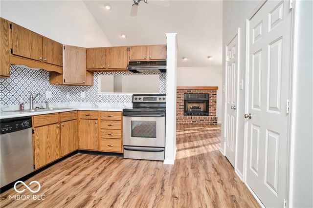 802 Westridge North Drive, Noblesville, IN 46062