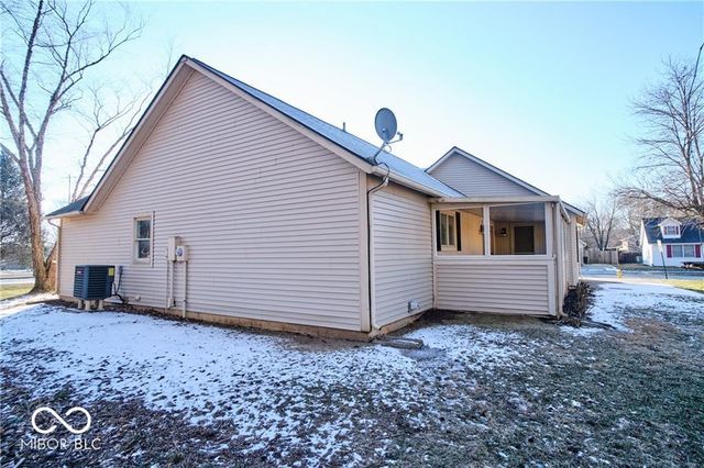 802 Westridge North Drive, Noblesville, IN 46062