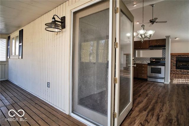 802 Westridge North Drive, Noblesville, IN 46062