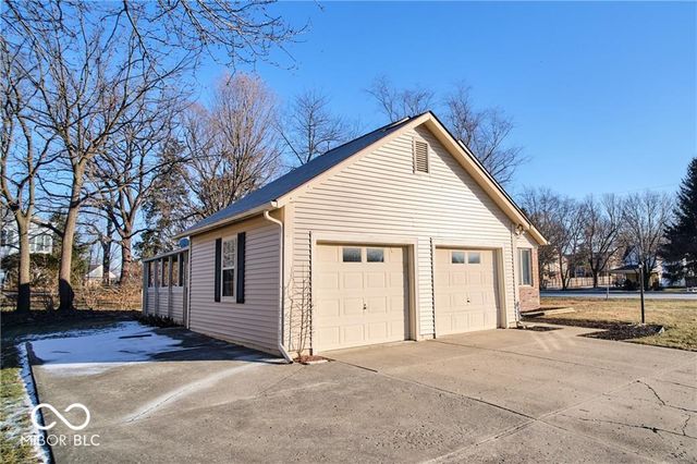 802 Westridge North Drive, Noblesville, IN 46062