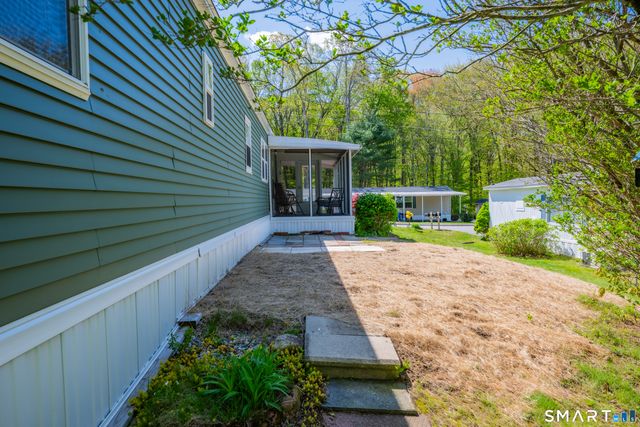 20 Hillpond Drive, Mansfield, CT 06268