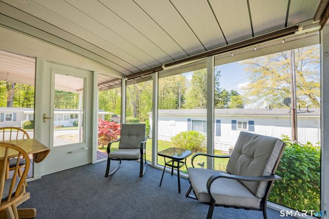 20 Hillpond Drive, Mansfield, CT 06268
