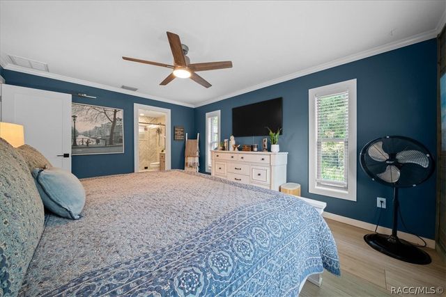 905 & 835 N McGowan Avenue, Crystal River, FL 34429