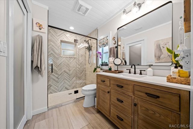 905 & 835 N McGowan Avenue, Crystal River, FL 34429