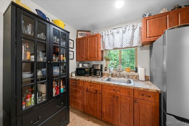 905 & 835 N McGowan Avenue, Crystal River, FL 34429
