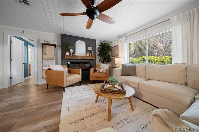 905 & 835 N McGowan Avenue, Crystal River, FL 34429
