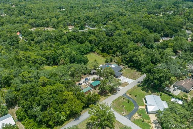 905 & 835 N McGowan Avenue, Crystal River, FL 34429