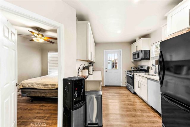 1301 W 132nd, Compton, CA 90222