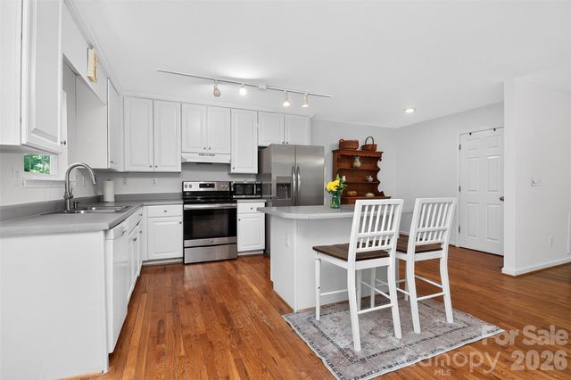 7912 Ritter Drive, Charlotte, NC 28270