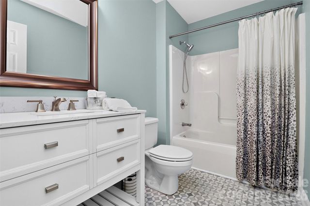 7912 Ritter Drive, Charlotte, NC 28270