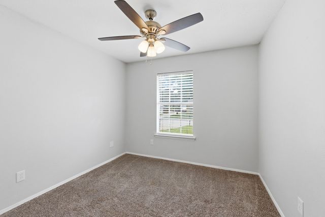 5725 Macneill Drive, Haltom City, TX 76148