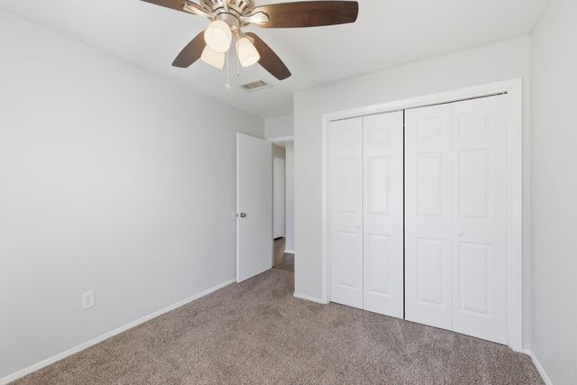 5725 Macneill Drive, Haltom City, TX 76148