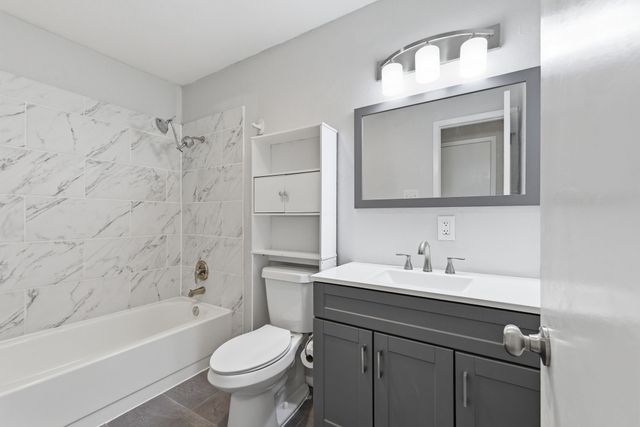 5725 Macneill Drive, Haltom City, TX 76148