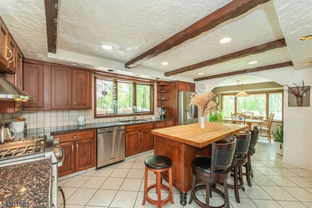 839 Rifle Camp Road, Woodland Park, NJ 07424