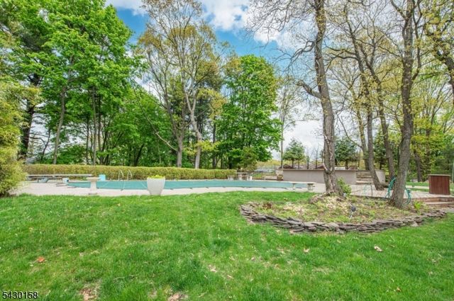 839 Rifle Camp Road, Woodland Park, NJ 07424