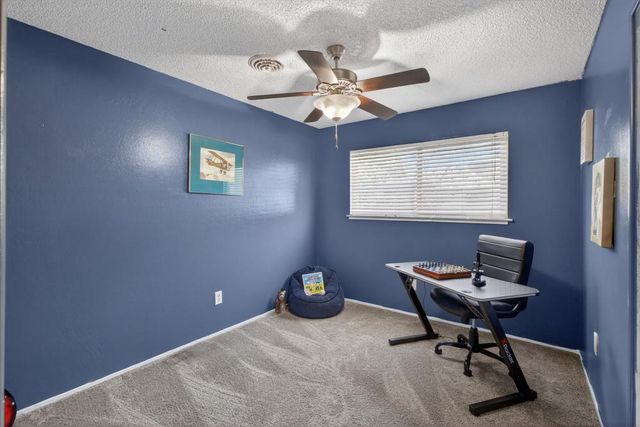 1521 Peach Tree Ln, Yuba City, CA 95993