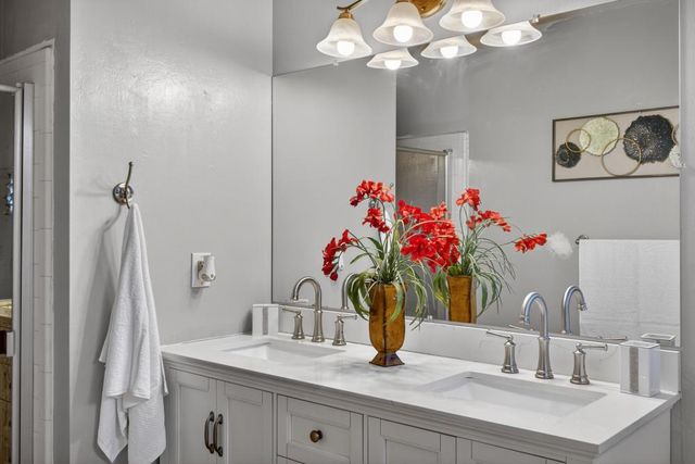 1521 Peach Tree Ln, Yuba City, CA 95993