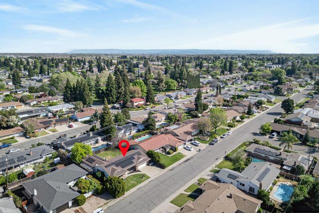 1521 Peach Tree Ln, Yuba City, CA 95993