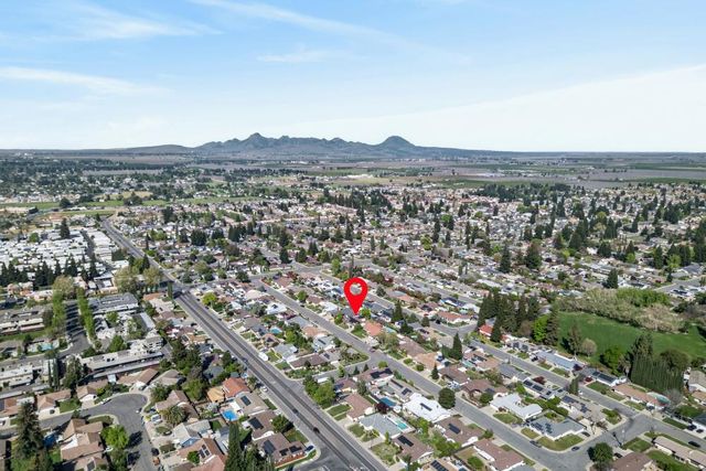 1521 Peach Tree Ln, Yuba City, CA 95993