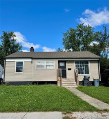 2214 Santa Barbara Drive, Flint, MI 48504
