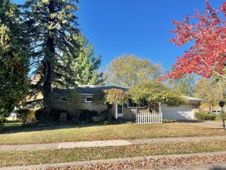 29937 Maplegrove Street, St. Clair Shores, MI 48082