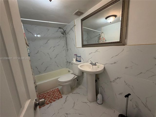 4634 NW 185th Street 4634, Miami Gardens, FL 33055