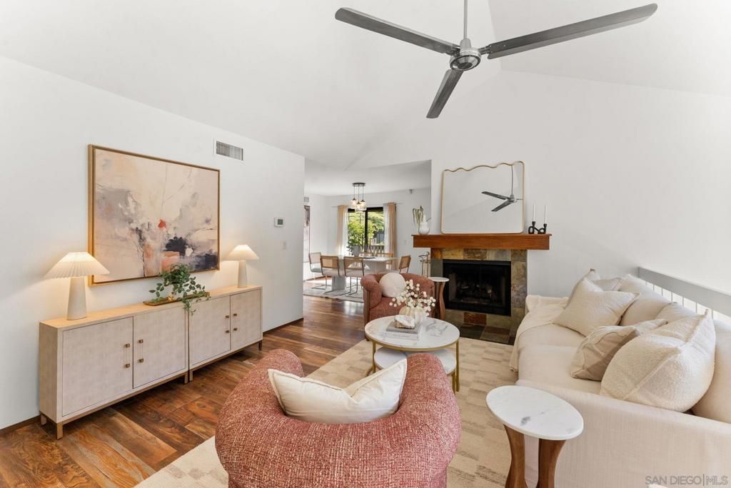 3459 Reynard C, San Diego, CA 92103