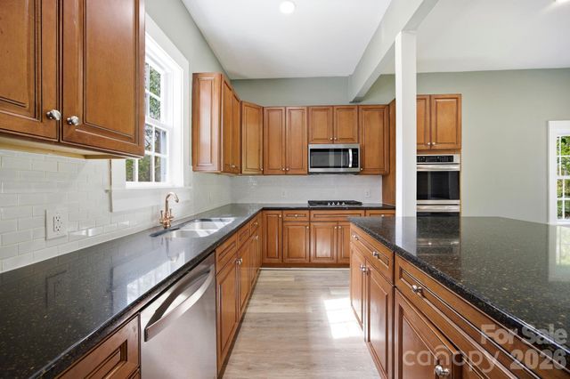 321 S Shaver Street, Salisbury, NC 28144