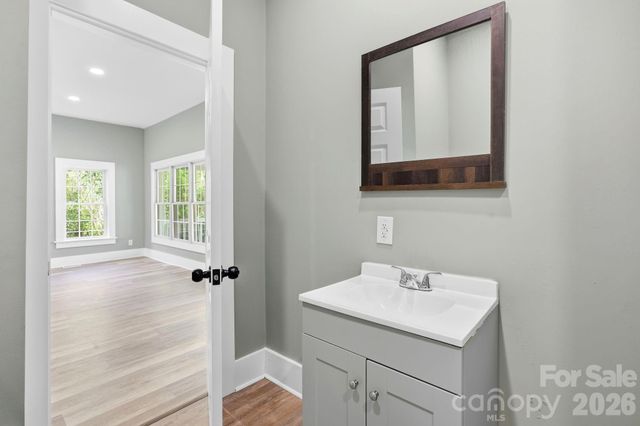 321 S Shaver Street, Salisbury, NC 28144