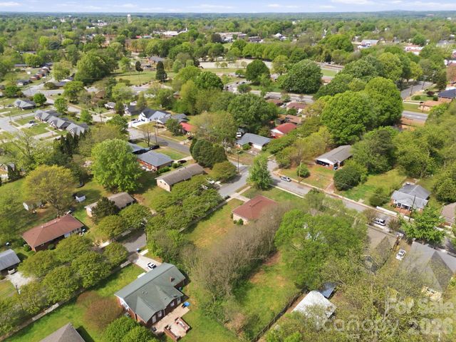 321 S Shaver Street, Salisbury, NC 28144