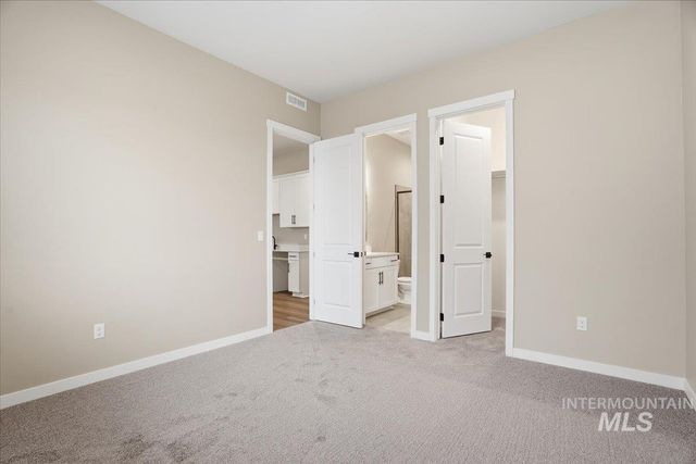 1375 White Cliffs St, Middleton, ID 83644