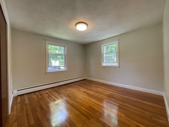 14 Dearborn, Burlington, MA 01803