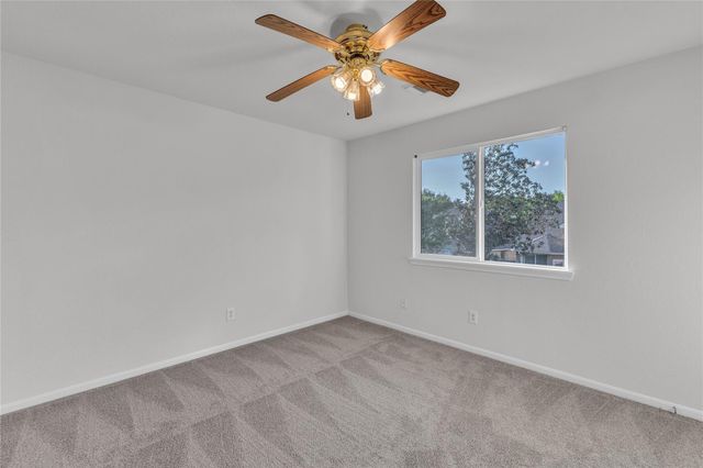 5523 Santa Chase Lane, Sugar Land, TX 77479