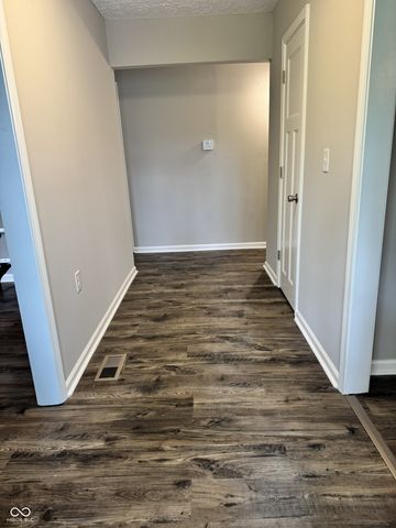 520 W Lincoln Street, Danville, IN 46122