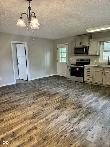 520 W Lincoln Street, Danville, IN 46122