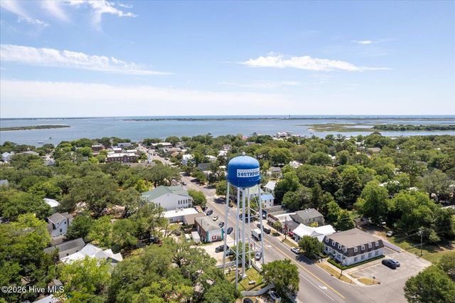 940 Eden Drive, Southport, NC 28461