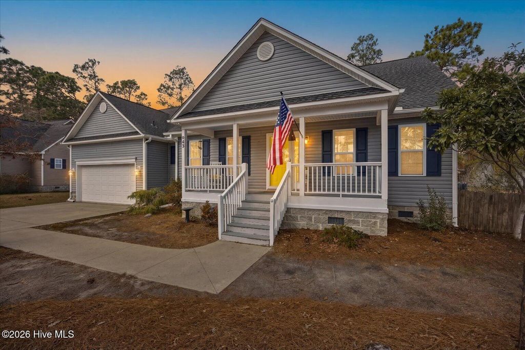 940 Eden Drive, Southport, NC 28461